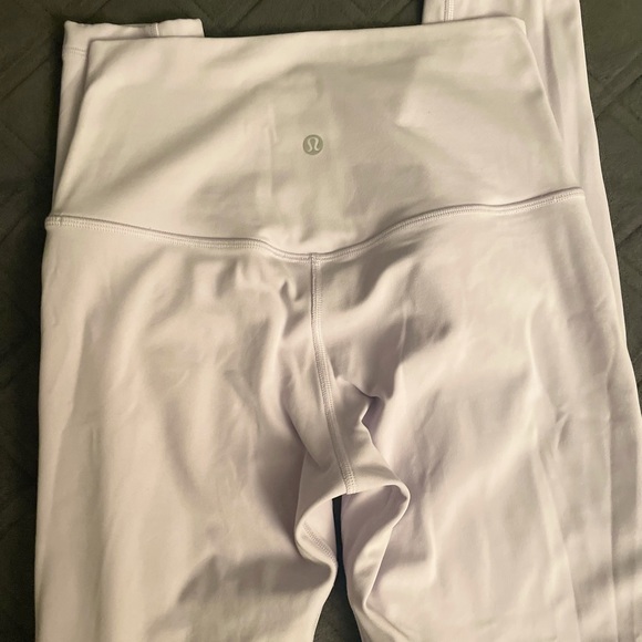 Lululemon Lavender Dew Align Leggings Size 6 - Picture 1 of 4